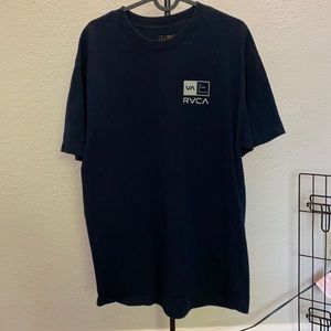 Bundle of 2 short sleeve RVCA shirts size Large
